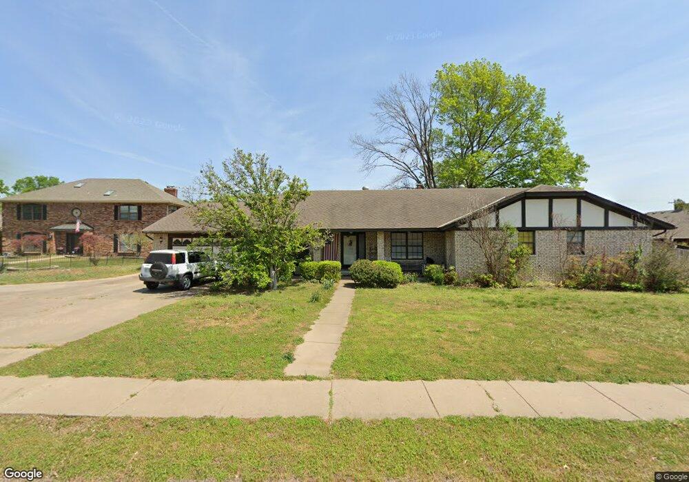 3112 Camelot Dr, Bartlesville, OK 74006 - photo 1