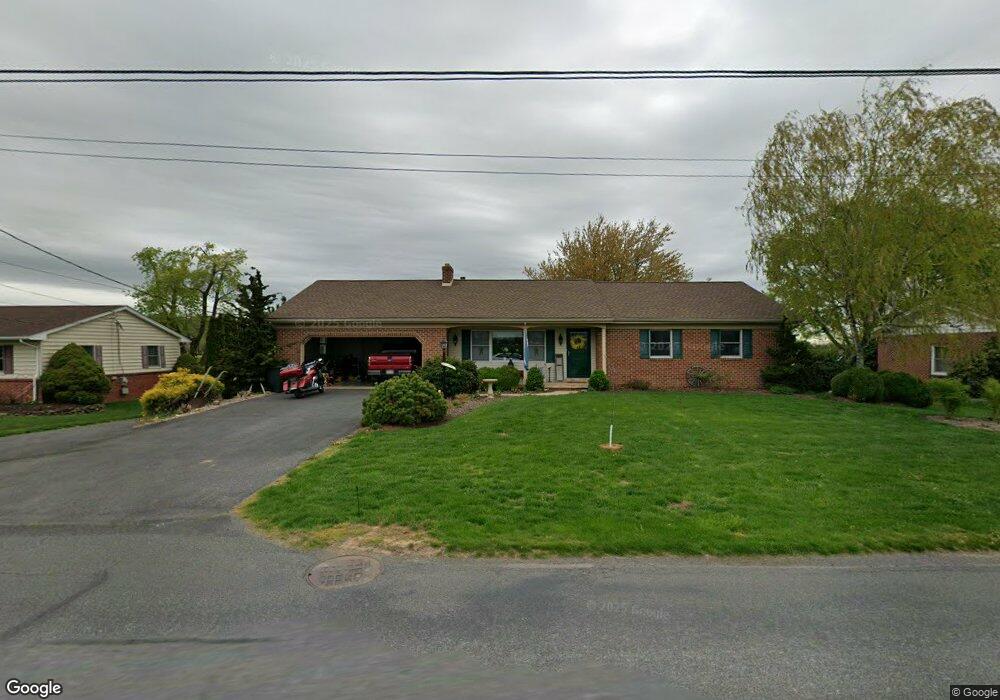 626 S Kinzer Ave, New Holland, PA 17557 - photo 1