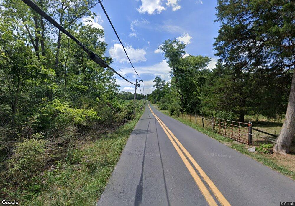 1955 Sam Mason Rd, Bunker Hill, WV 25413 - photo 1