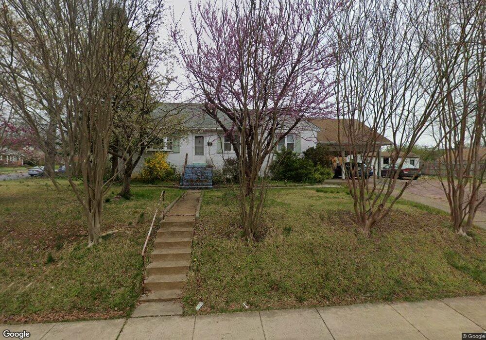 6102 Knollwood Dr, Falls Church, VA 22041 - photo 1