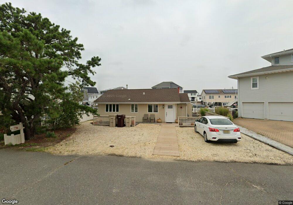 257 Teakwood Dr, Bayville, NJ 08721 - photo 1
