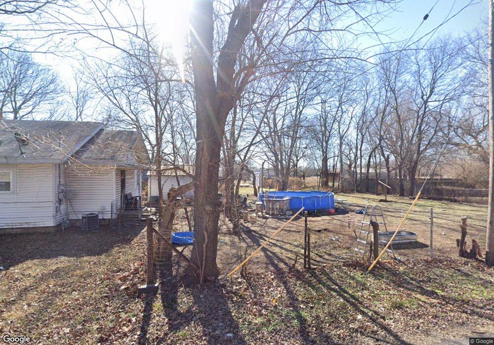 473 E Claremore St, Claremore, OK 74017 - photo 1