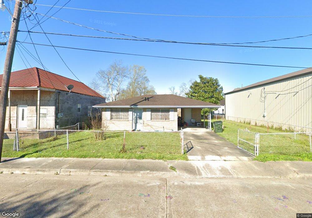 1006 Daspit St, Houma, LA 70360 - photo 1