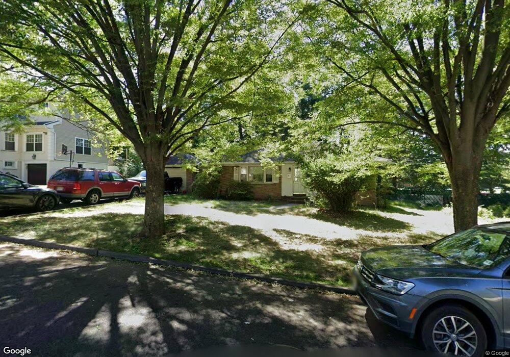 32 Broad Ave, Paramus, NJ 07652 - photo 1