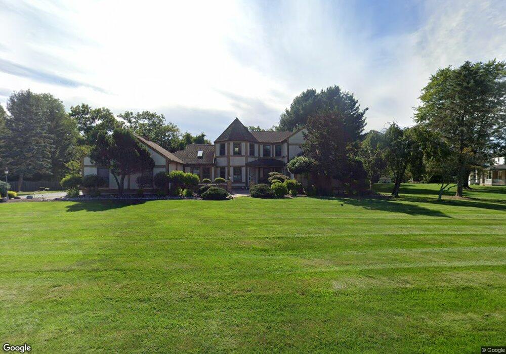 680 White Ash Dr, Langhorne, PA 19047 - photo 1