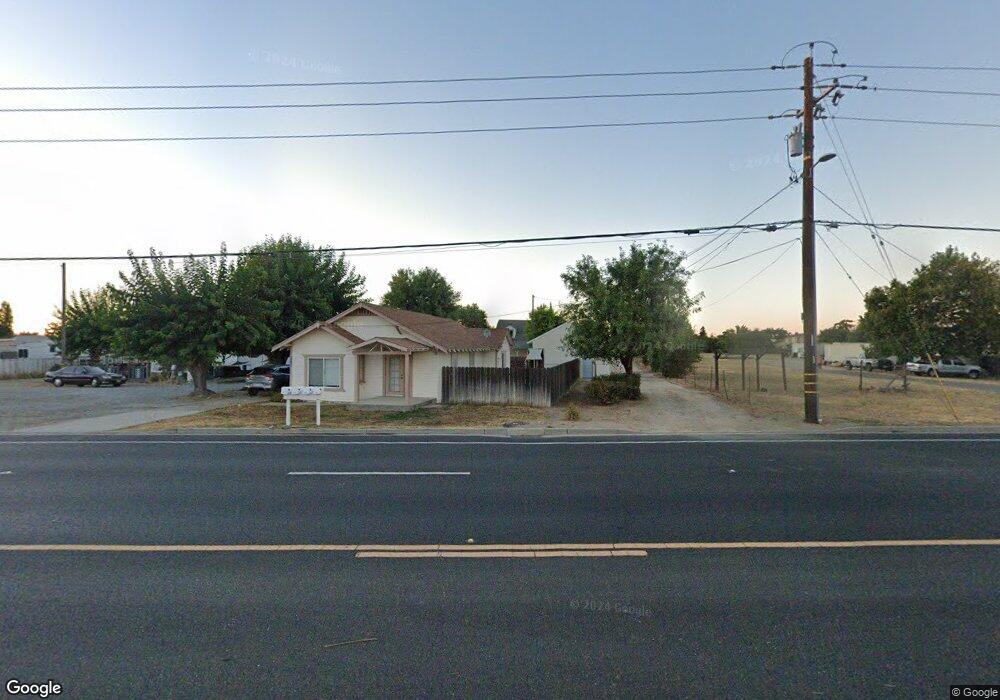 2220 W F St, Oakdale, CA 95361 - photo 1