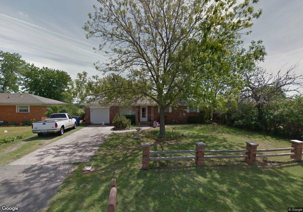 108 N Eastland Dr, Duncan, OK 73533 - photo 1