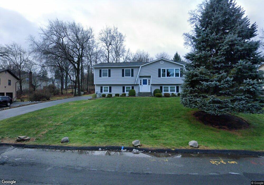 70 Rockland Ln, Spring Valley, NY 10977 - photo 1