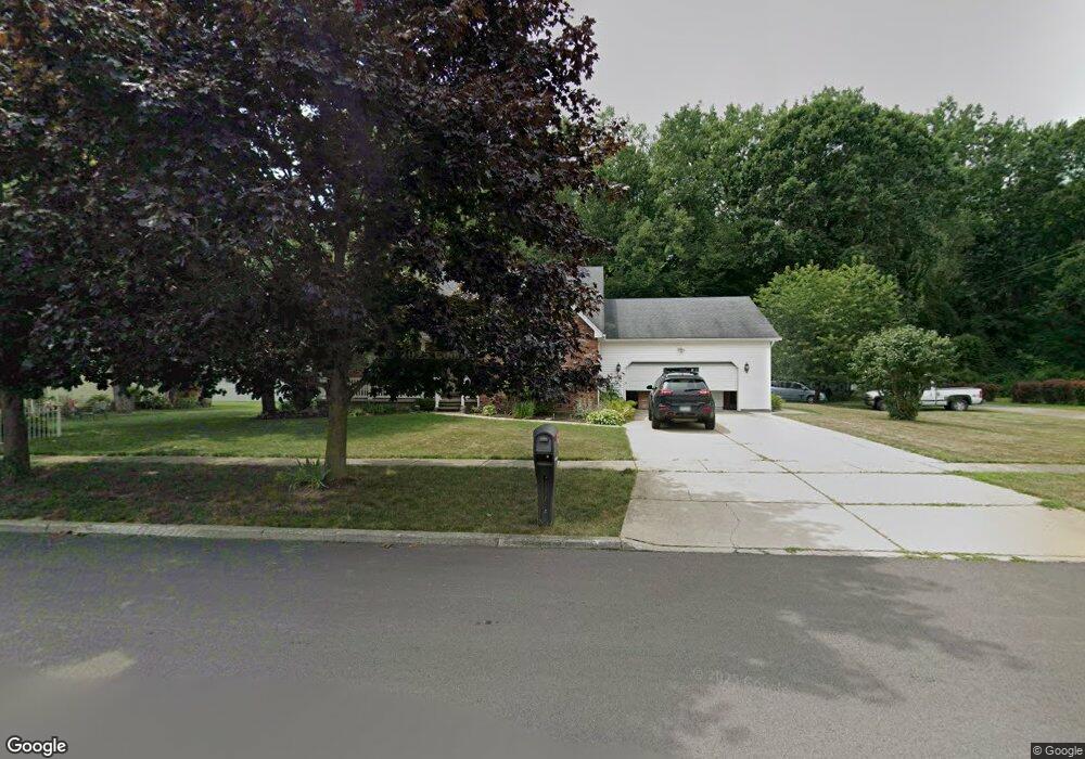 1246 Doebler Dr, North Tonawanda, NY 14120 - photo 1