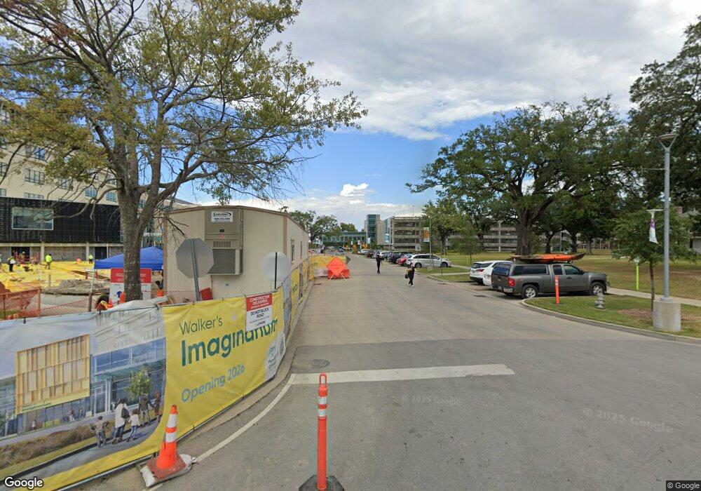 1570 72 Henry Clay Ave, New Orleans, LA 70118 - photo 1