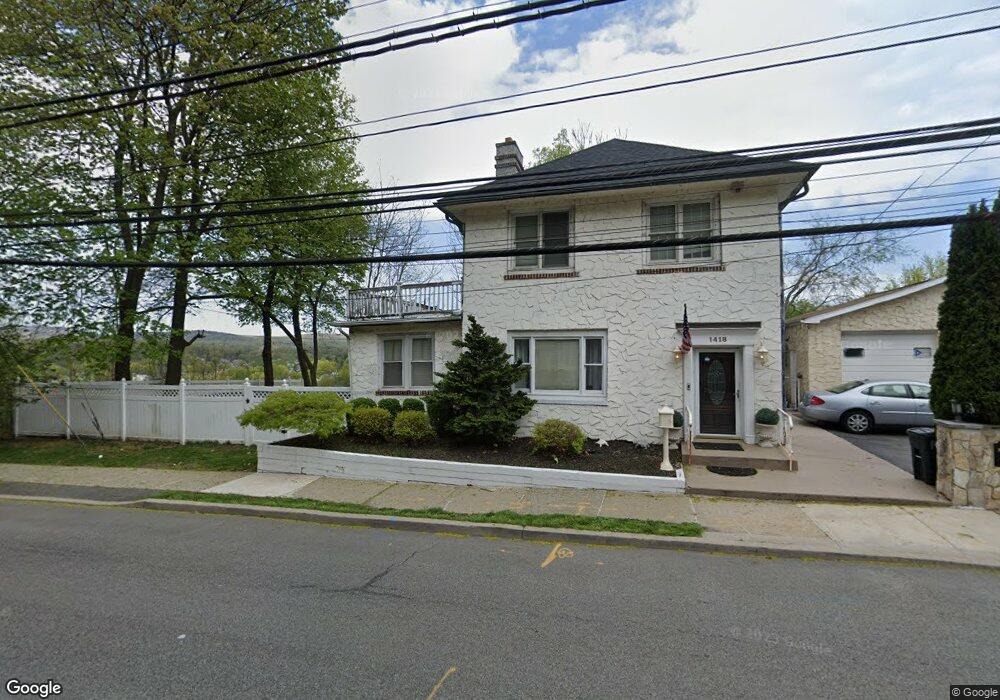 1418 Crompond Rd, Peekskill, NY 10566 - photo 1