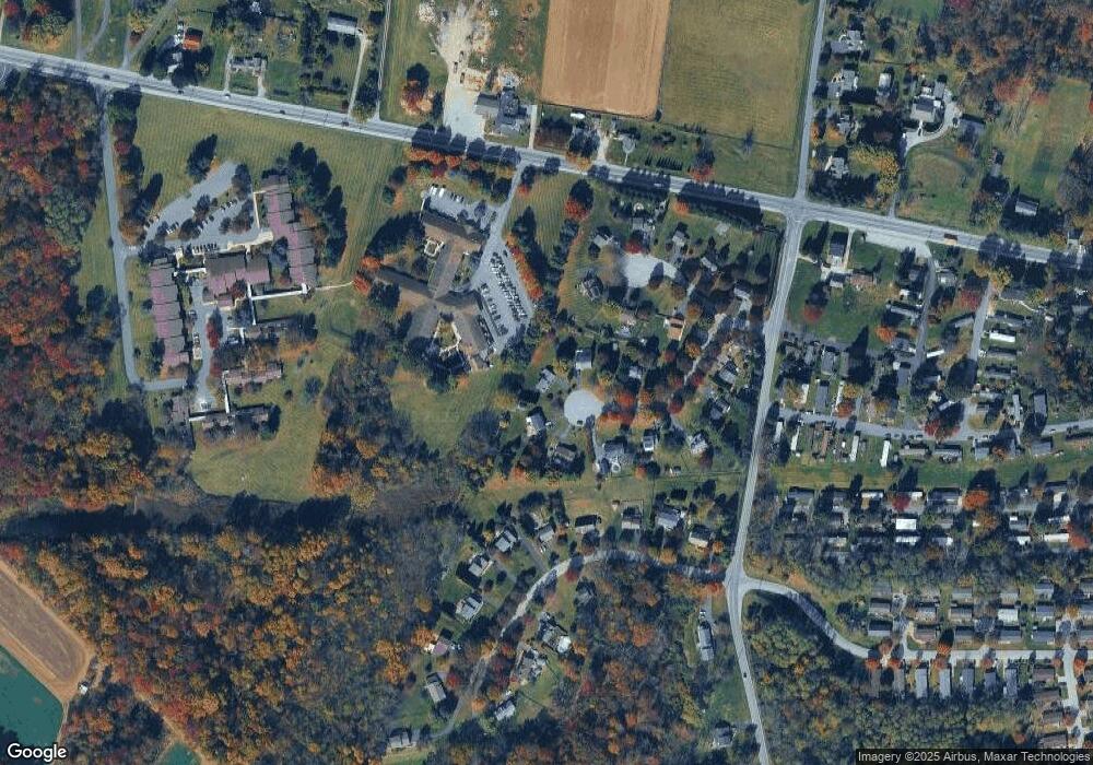 119 Goldfinch Ln, Honey Brook, PA 19344 - photo 1