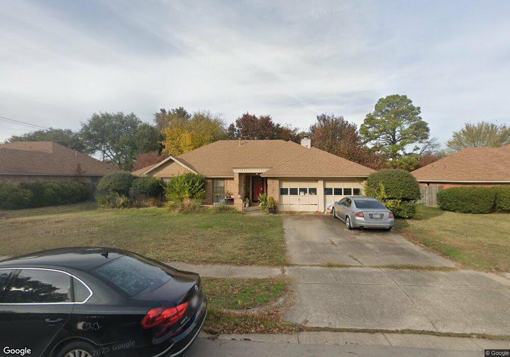 2605 New Bedford Ct, Bedford, TX 76022 - photo 1