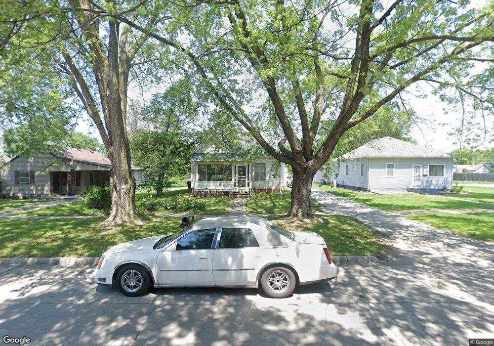 903 W Summit Ave, Shenandoah, IA 51601 - photo 1