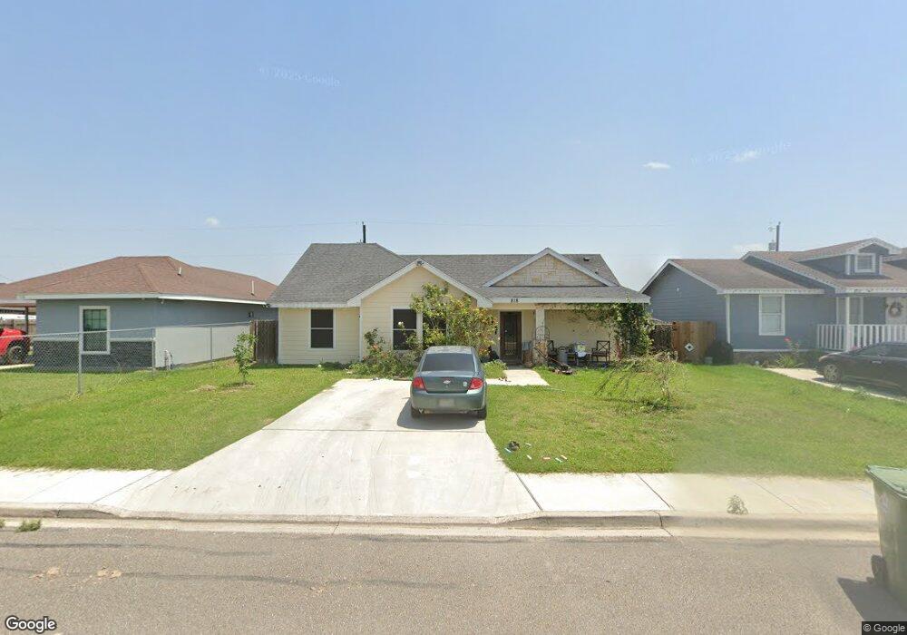 809 Lark Cir, Alamo, TX 78516 - photo 1