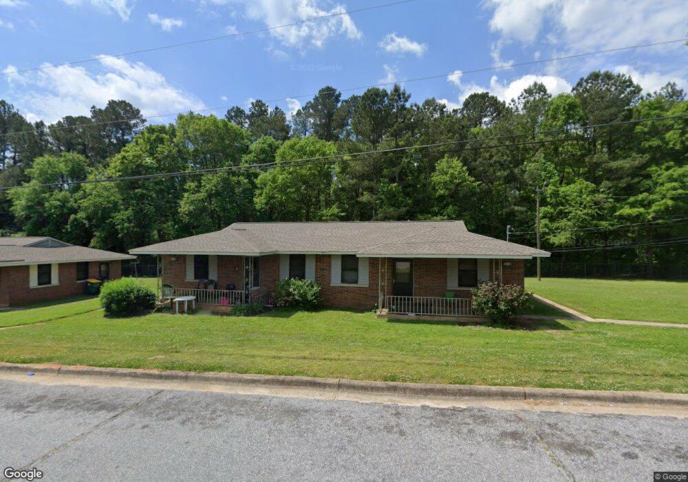 231 Graham St, Winder, GA 30680 - photo 1
