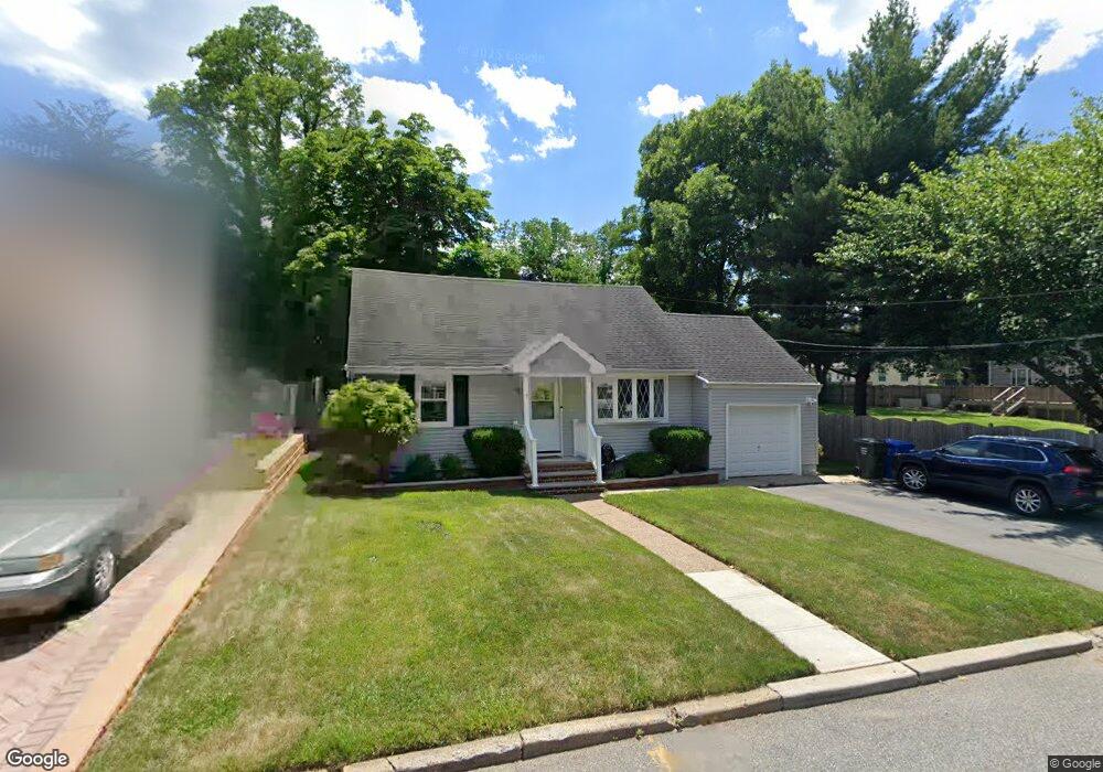 43 Colonia Place, Colonia, NJ 07067 - photo 1