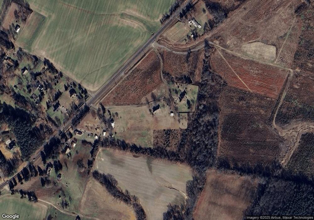 19260 Ridge Rd, Colonial Beach, VA 22443 - photo 1