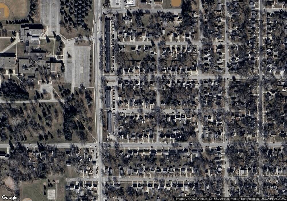 1404 1404 9th-Avenue-nw, Austin, MN 55912 - photo 1