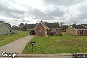 107 Sunset Ave, Canton, MS 39046