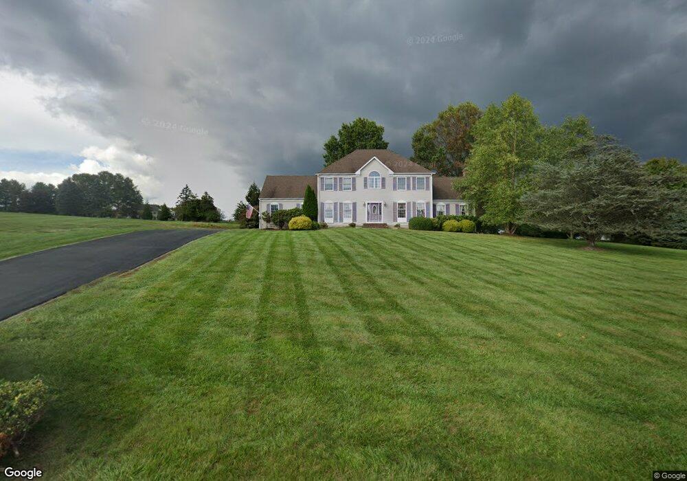 4 Stonebridge Rd, Hampton, NJ 08827 - photo 1