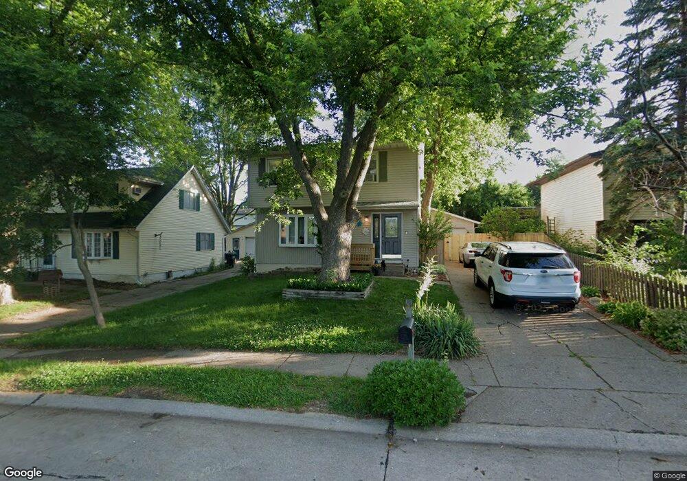 2602 W 59th St, Davenport, IA 52806 - photo 1