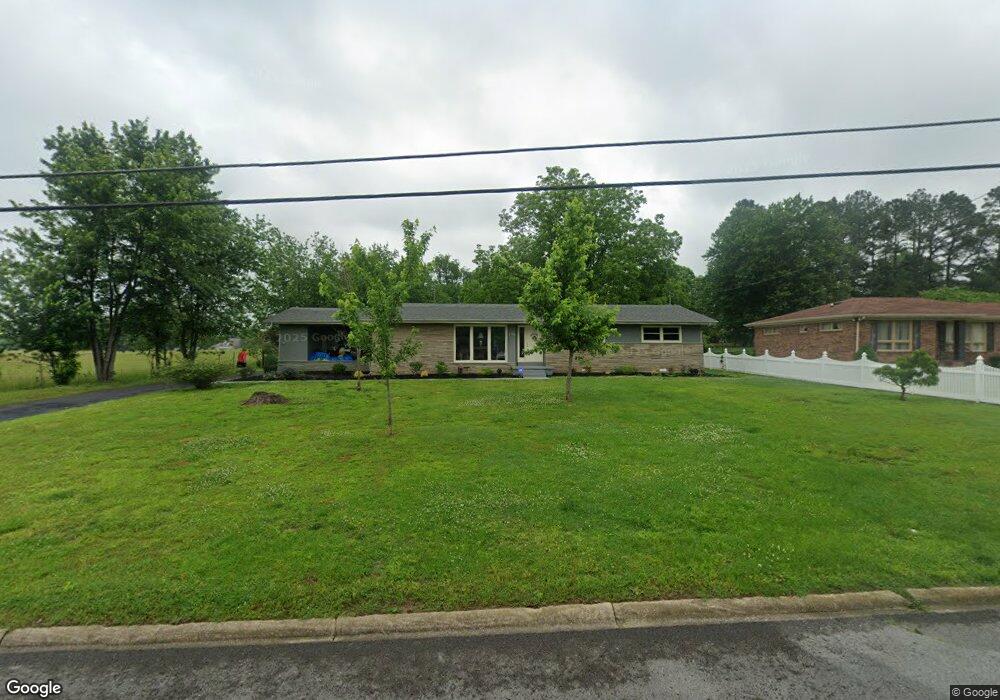 206 Woodmont Dr, Shelbyville, TN 37160 - photo 1