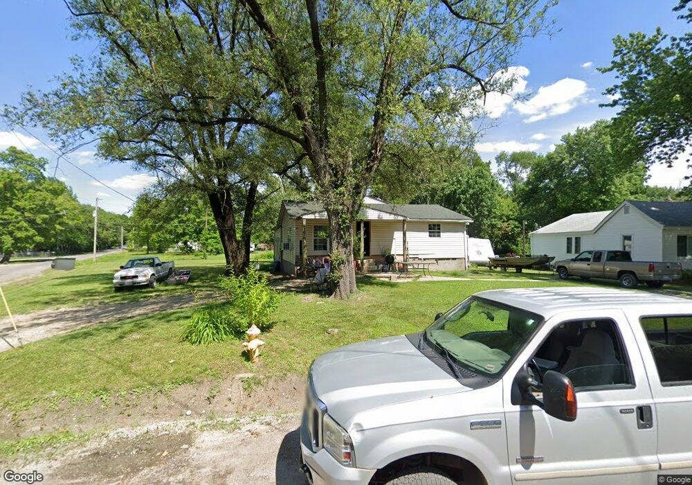 3316 W Point Ave, Collinsville, IL 62234 - photo 1