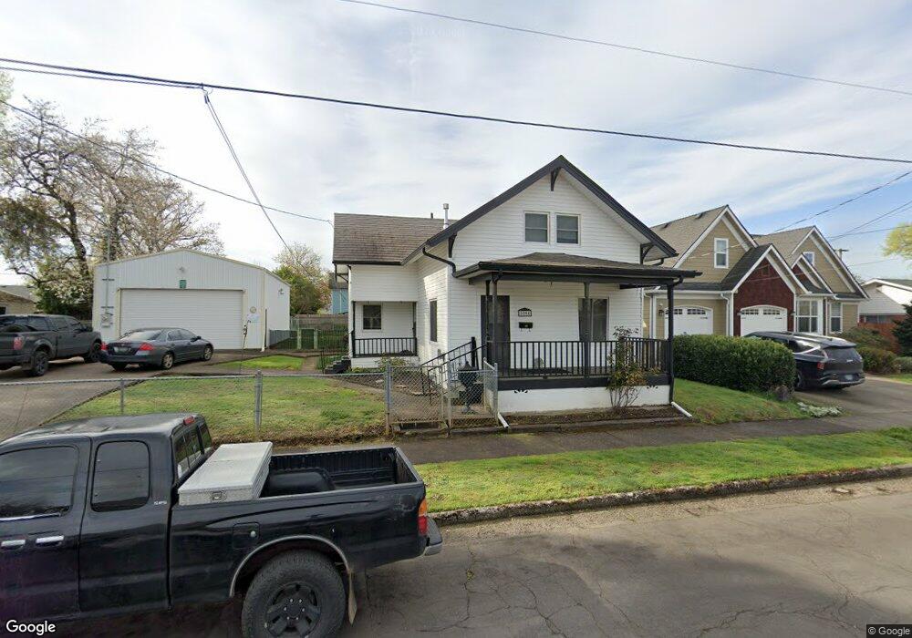 1094 8th Ave SW, Albany, OR 97321 - photo 1