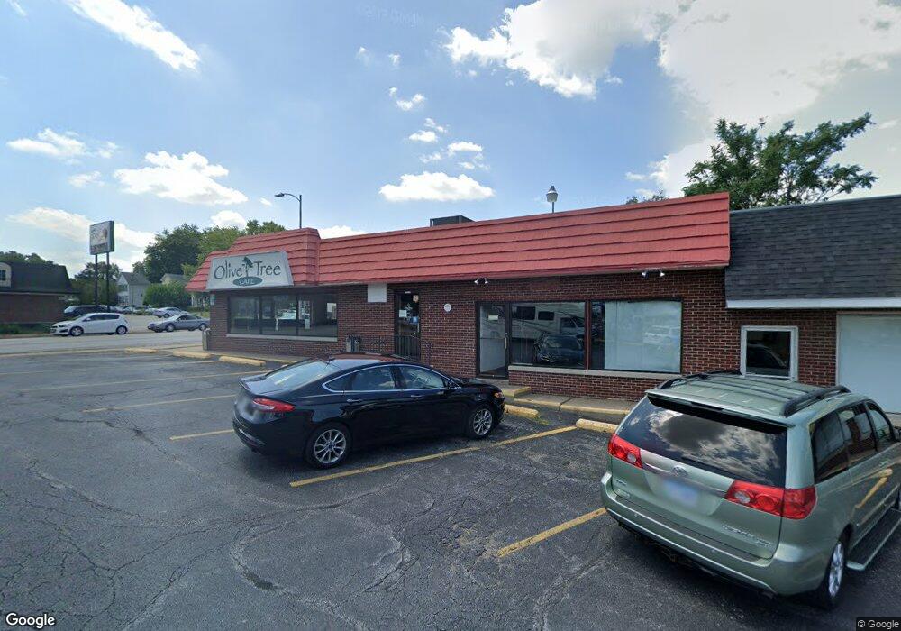 1414 W Locust St unit 4, Davenport, IA 52804 - photo 1