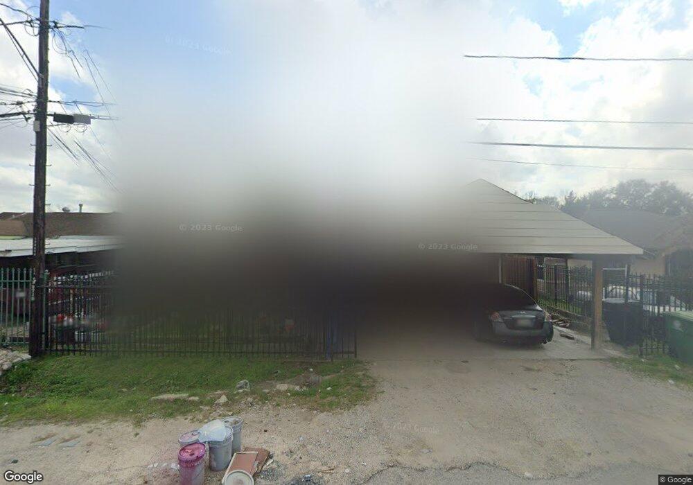 238 De Boll St, Houston, TX 77022 - photo 1