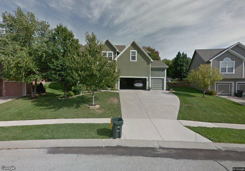 6139 Acuff St, Shawnee, KS 66216 - photo 1