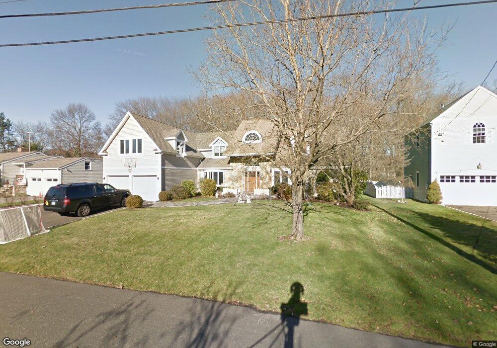 26 Lake Dr, Darien, CT 06820 - photo 1