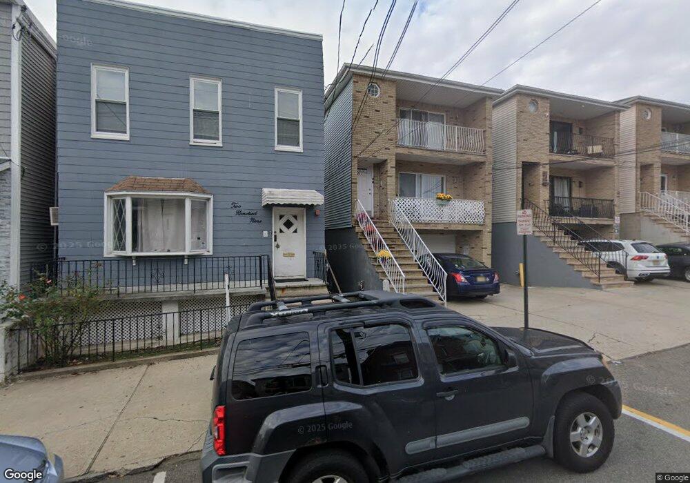 213 68th St, Guttenberg, NJ 07093 - photo 1