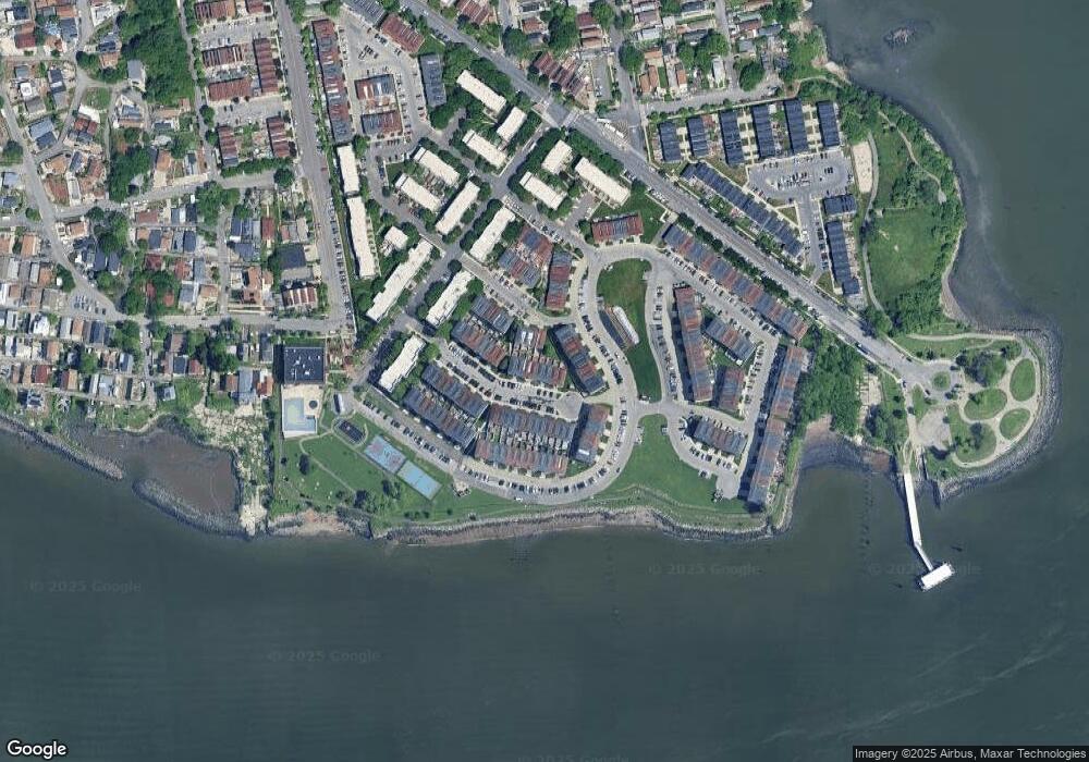 76 Beacon Ln, Bronx, NY 10473 - photo 1