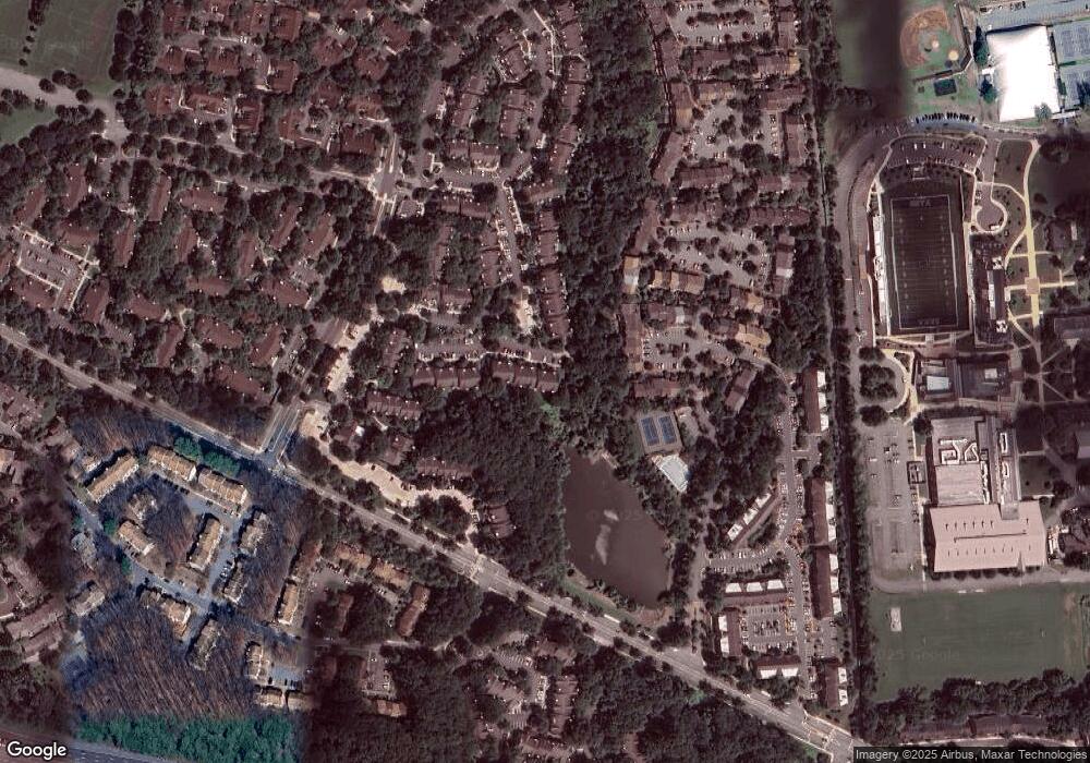 5808 Inman Park Cir unit 210, Rockville, MD 20852 - photo 1