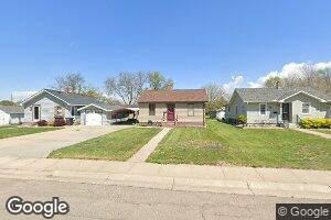 313 E Thurber St, Clay Center, NE 68933