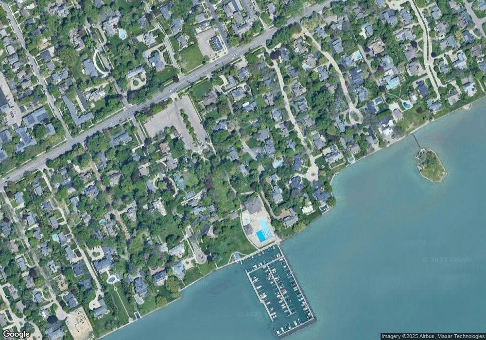 7 Rathbone Place, Grosse Pointe, MI 48230 - photo 1