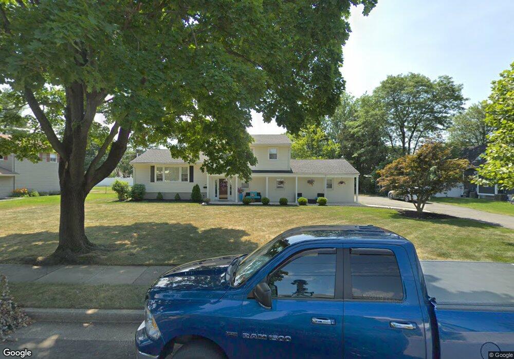 58 Schwinn Dr, Clark, NJ 07066 - photo 1