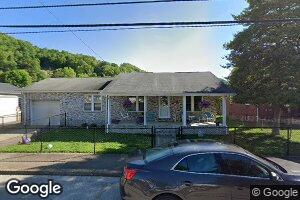 405 William St, Cedar Grove, WV 25039