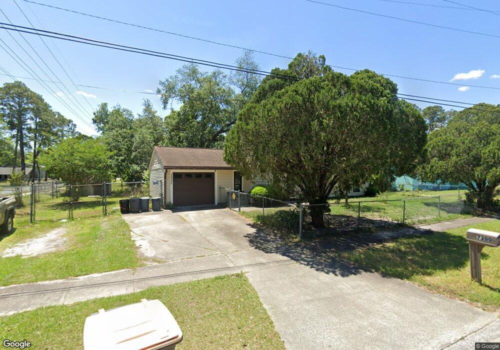 7200 Sharbeth Dr S unit 3, Jacksonville, FL 32210 - photo 1