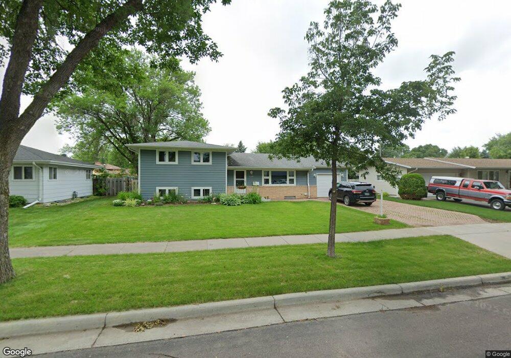 3106 7th St N, Fargo, ND 58102 - photo 1