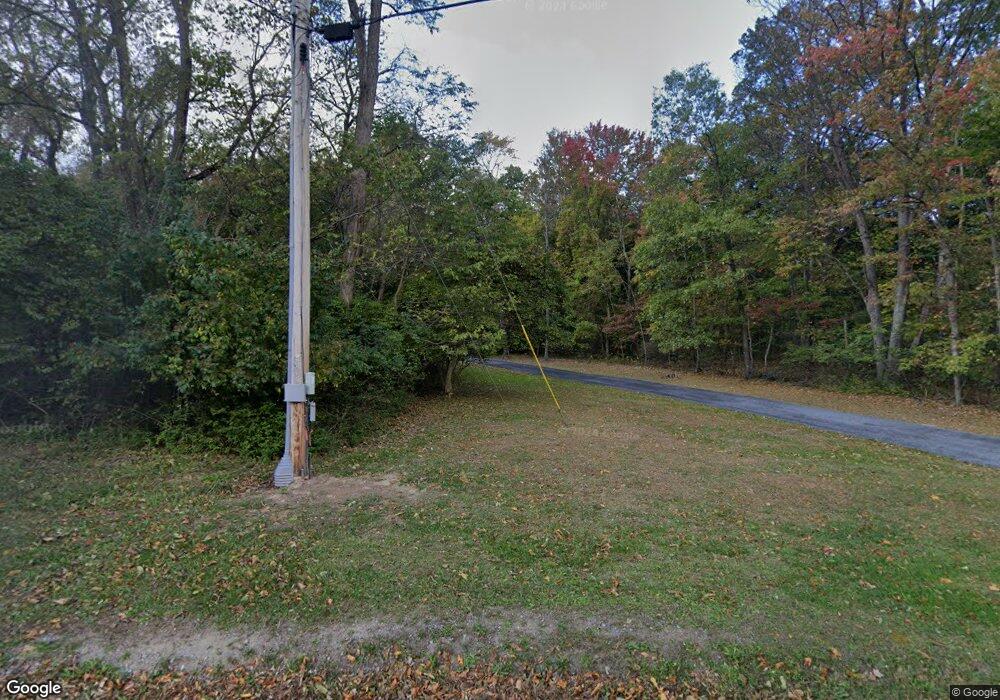 1227 Palmer Rd, Hedgesville, WV 25427 - photo 1