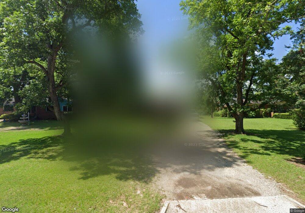 1708 W Broad Ave, Albany, GA 31707 - photo 1