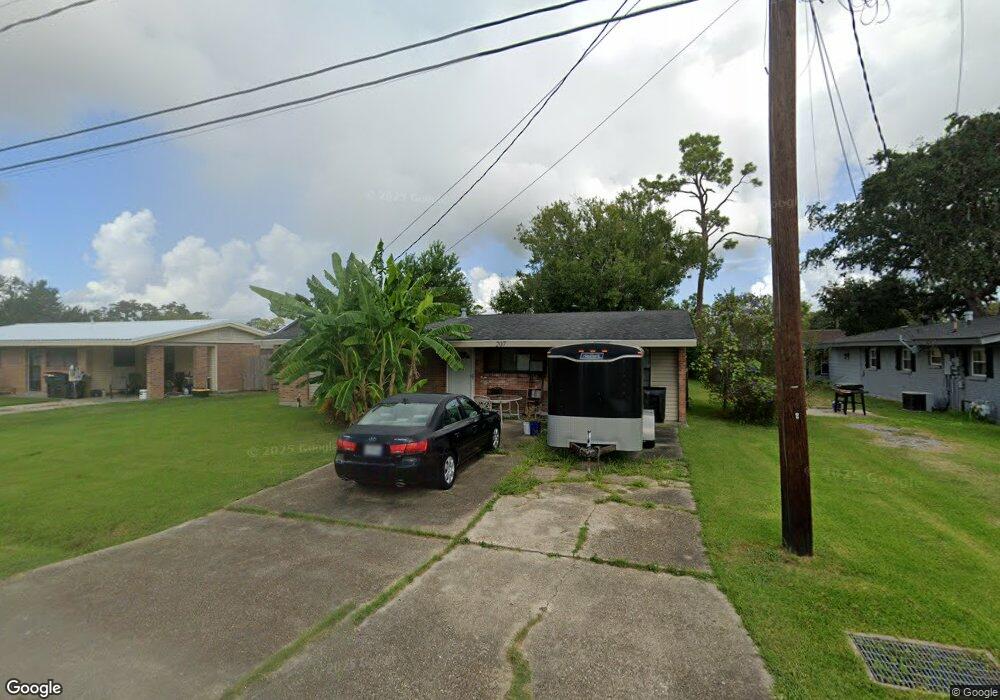 207 Oakshire Dr, Houma, LA 70364 - photo 1