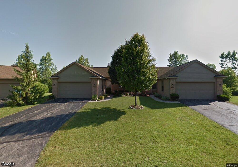 4859 Lone Oak Ct unit 8, Ann Arbor, MI 48108 - photo 1