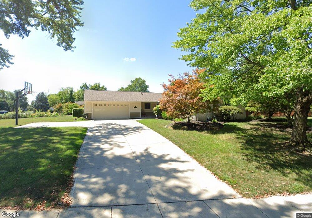 1541 Northam Rd, Columbus, OH 43221 - photo 1