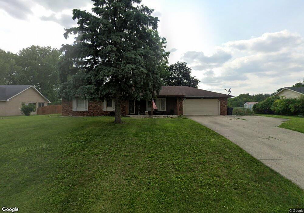 1489 Woodscliff Dr, Anderson, IN 46012 - photo 1