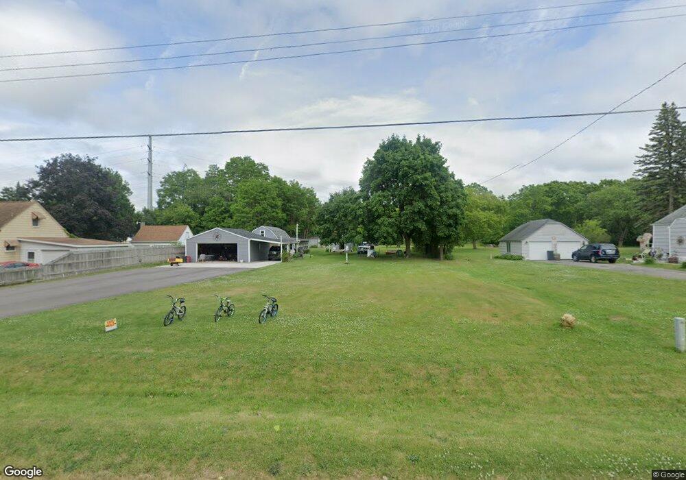 3242 N Center Rd, Flint, MI 48506 - photo 1