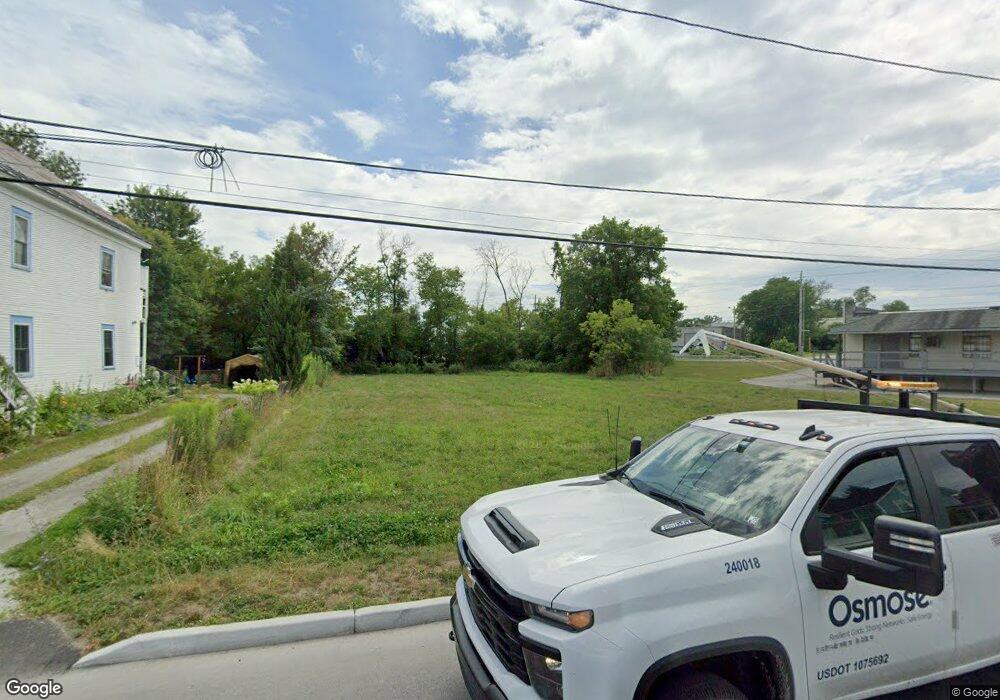 10 Clover St, Rutland, VT 05701 - photo 1